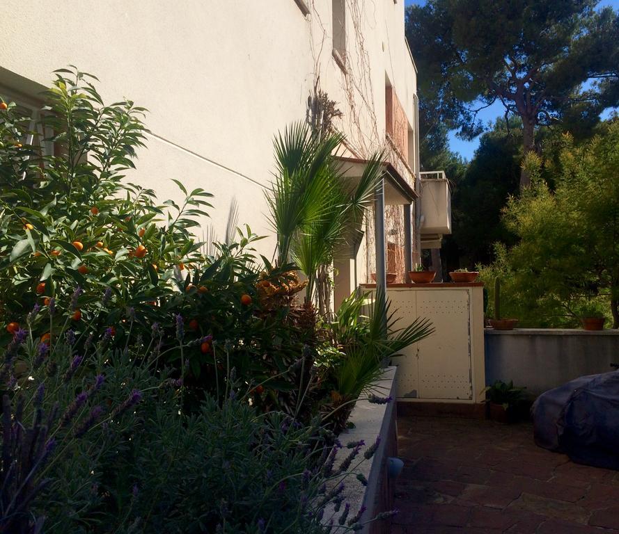 Apartaments Villa Conchi Sitges Exterior photo
